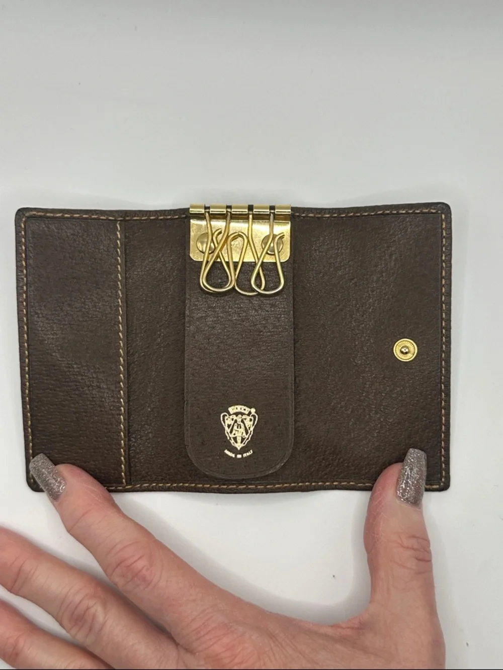 Gucci Beige and Brown GG Canvas Key Wallet with Gold Logo - Picture 6 of 9